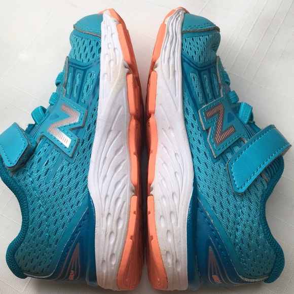 new balance no tie shoes